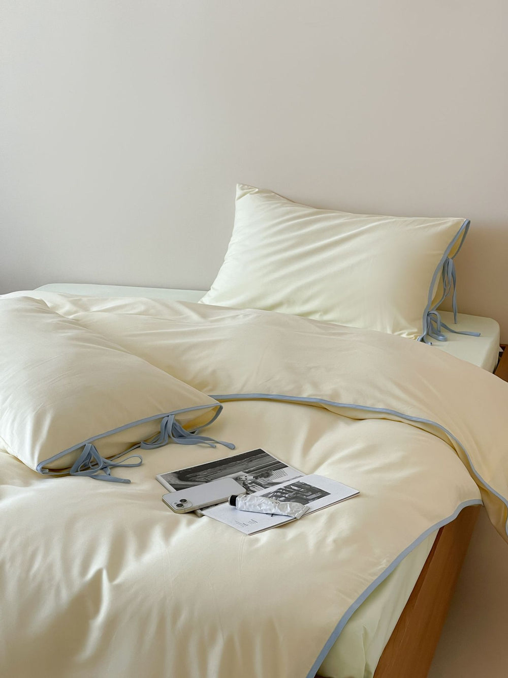 Cotton Tie-Knot Solid Bedding Set - Cream with Blue Ties