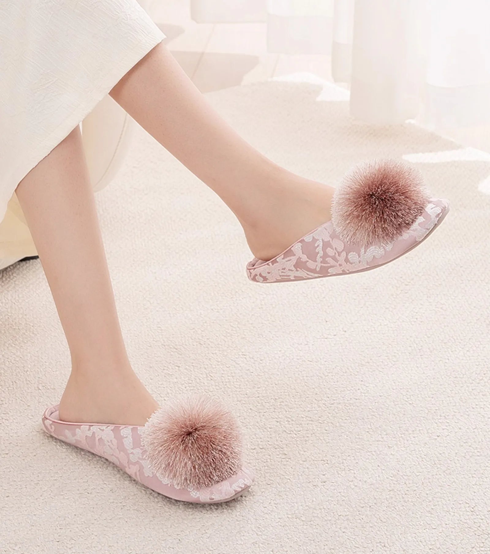 Pink floral jacquard slip-on house slippers with matching fluffy pom-pom - RoomDen