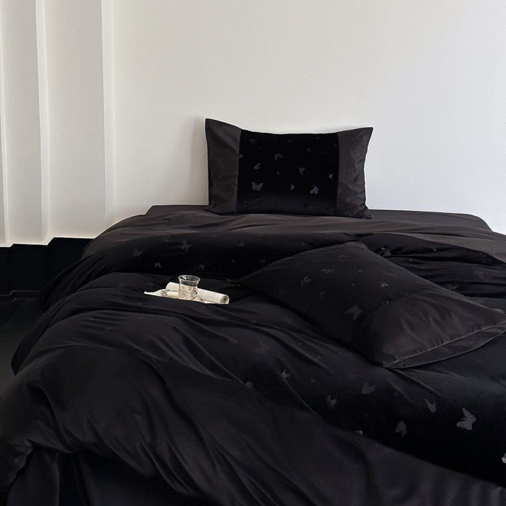 Odessa Butterfly Velvet Bedding Set - Eclipse Noir