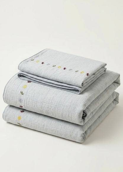 Marisol Embroidered Double Gauze Bedding Set - room scene