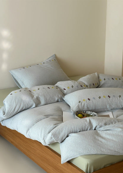 Marisol Embroidered Double Gauze Bedding Set - room scene