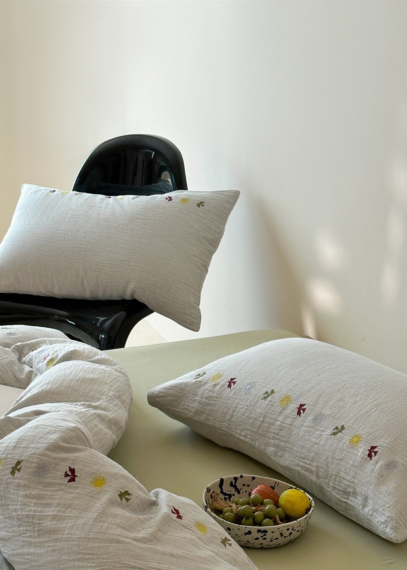 Marisol Embroidered Double Gauze Bedding Set - room scene