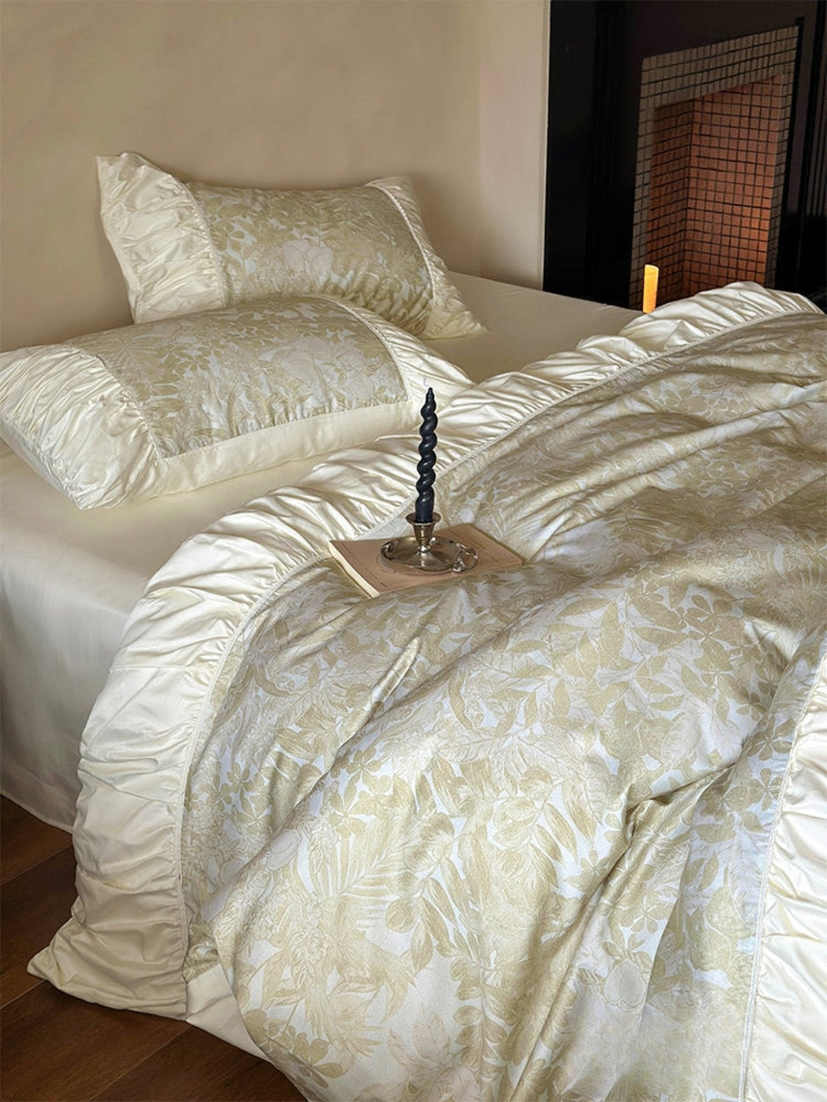 Champagne Jacquard floral ruffle bedding set view 4 - Roomden