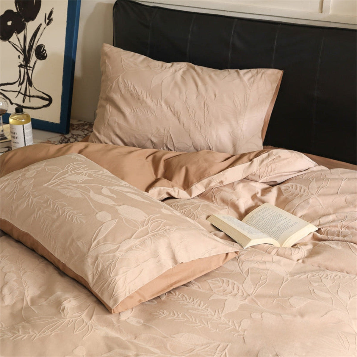 Brushed cotton jacquard bedding set – Apricot Orchid, close view of jacquard fabric and pillows - Roomden