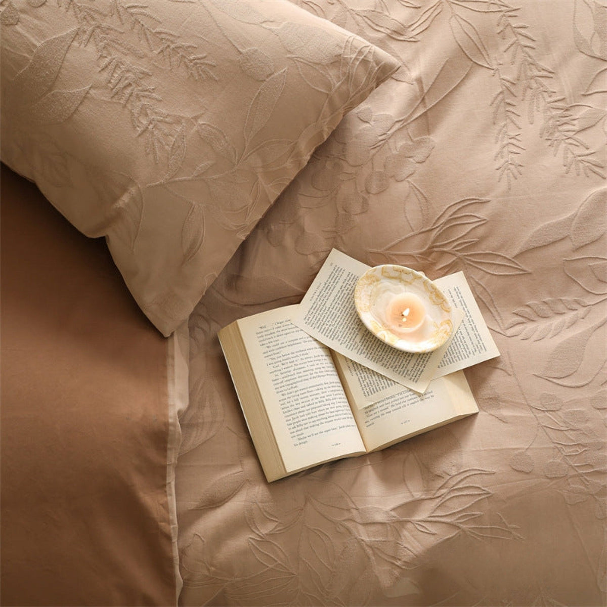 Brushed cotton jacquard bedding set – Apricot Orchid, close view of jacquard fabric and pillows - Roomden