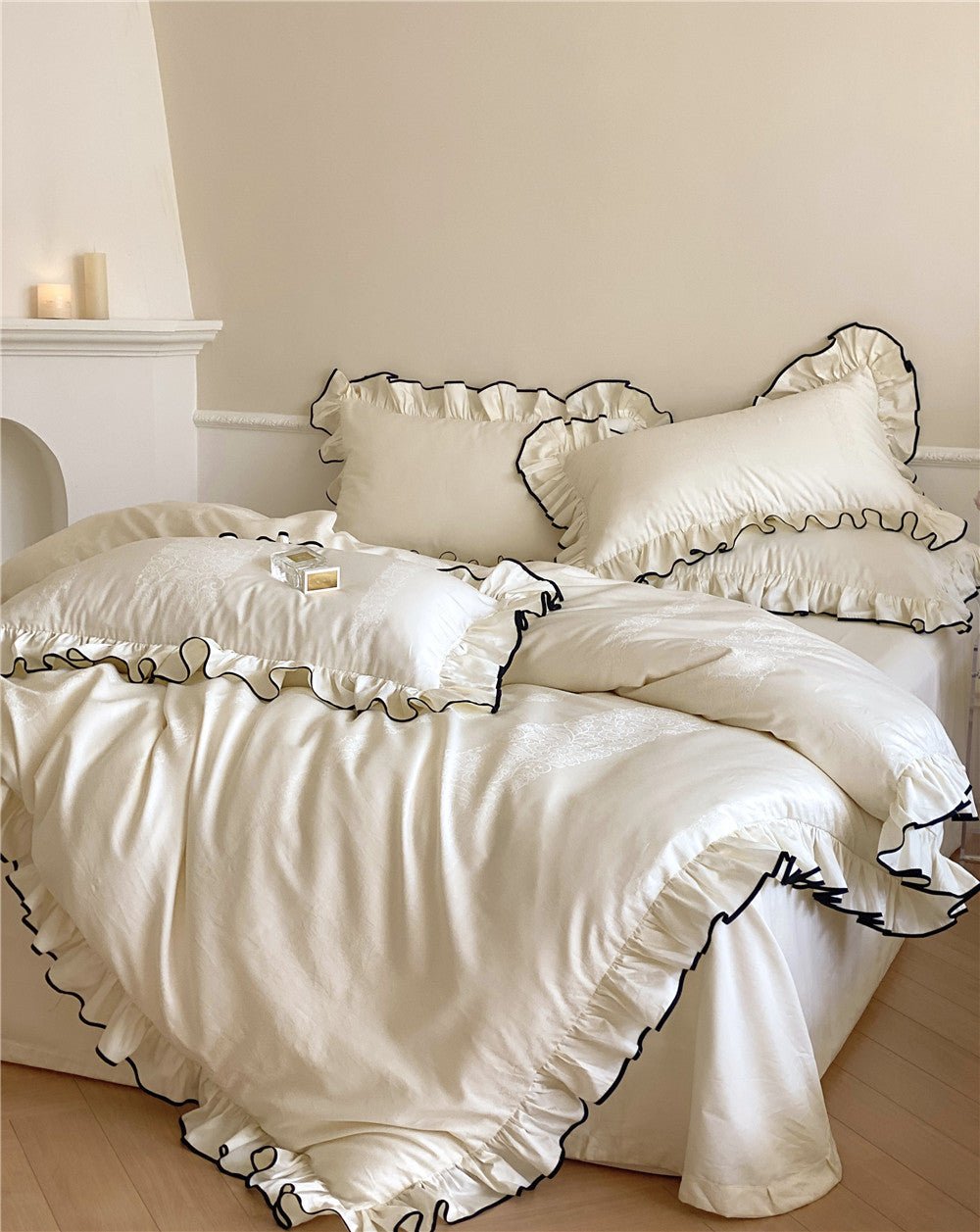 Chantelle Ruffle Jacquard Satin Bedding Set - Ivory Damask
