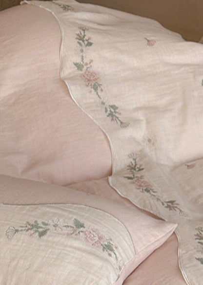 Marigold Embroidered Double Gauze Bedding Set - room scene