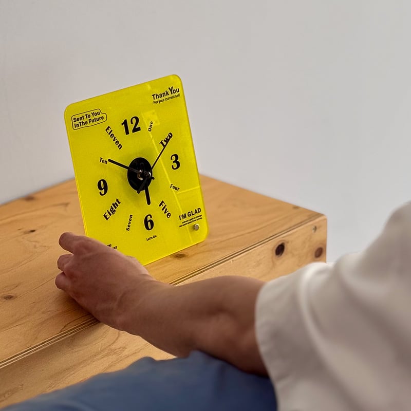 Indie Acrylic Typographic Silent Sweep Table Clock