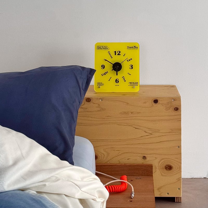 Indie Acrylic Typographic Silent Sweep Table Clock