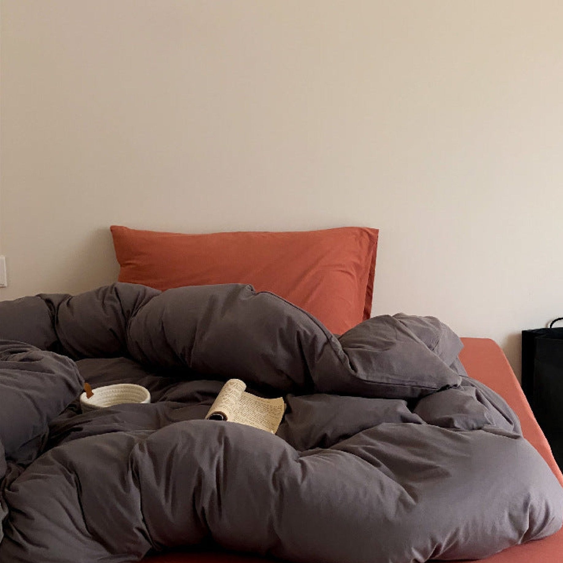 Aldermoor Colorblock Jersey Bedding Set - Grey & Rust