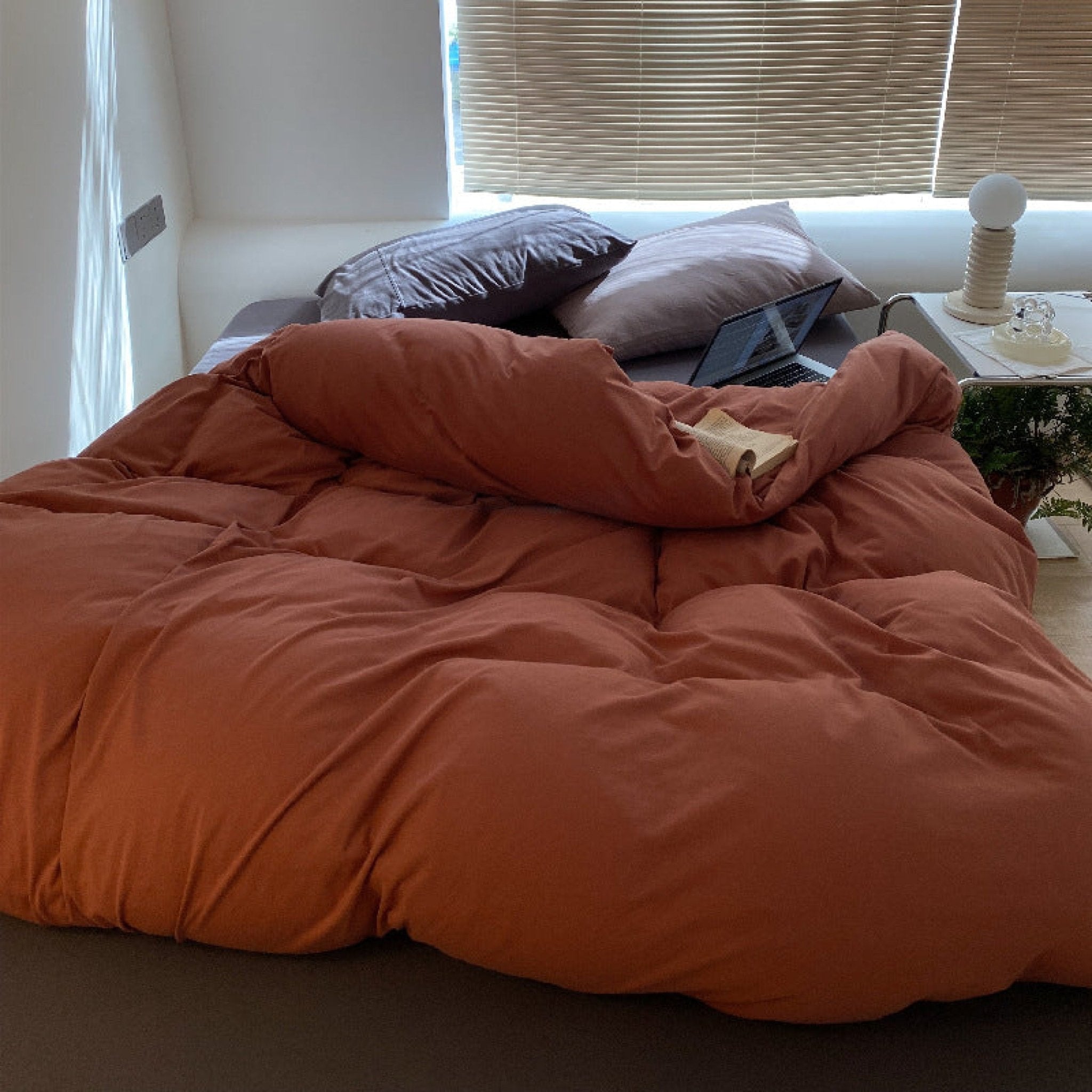 Aldermoor Colorblock Jersey Bedding Set - Rust & Grey
