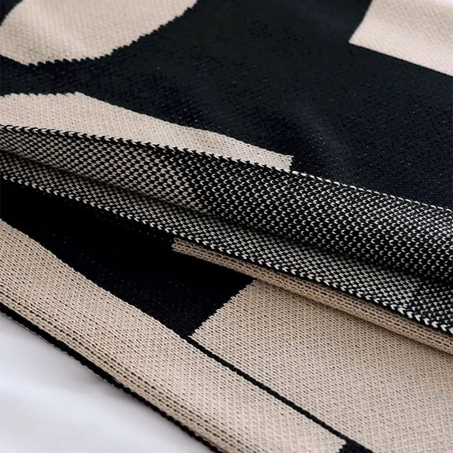 Modern Geometric Flannel Fleece Throw Blanket