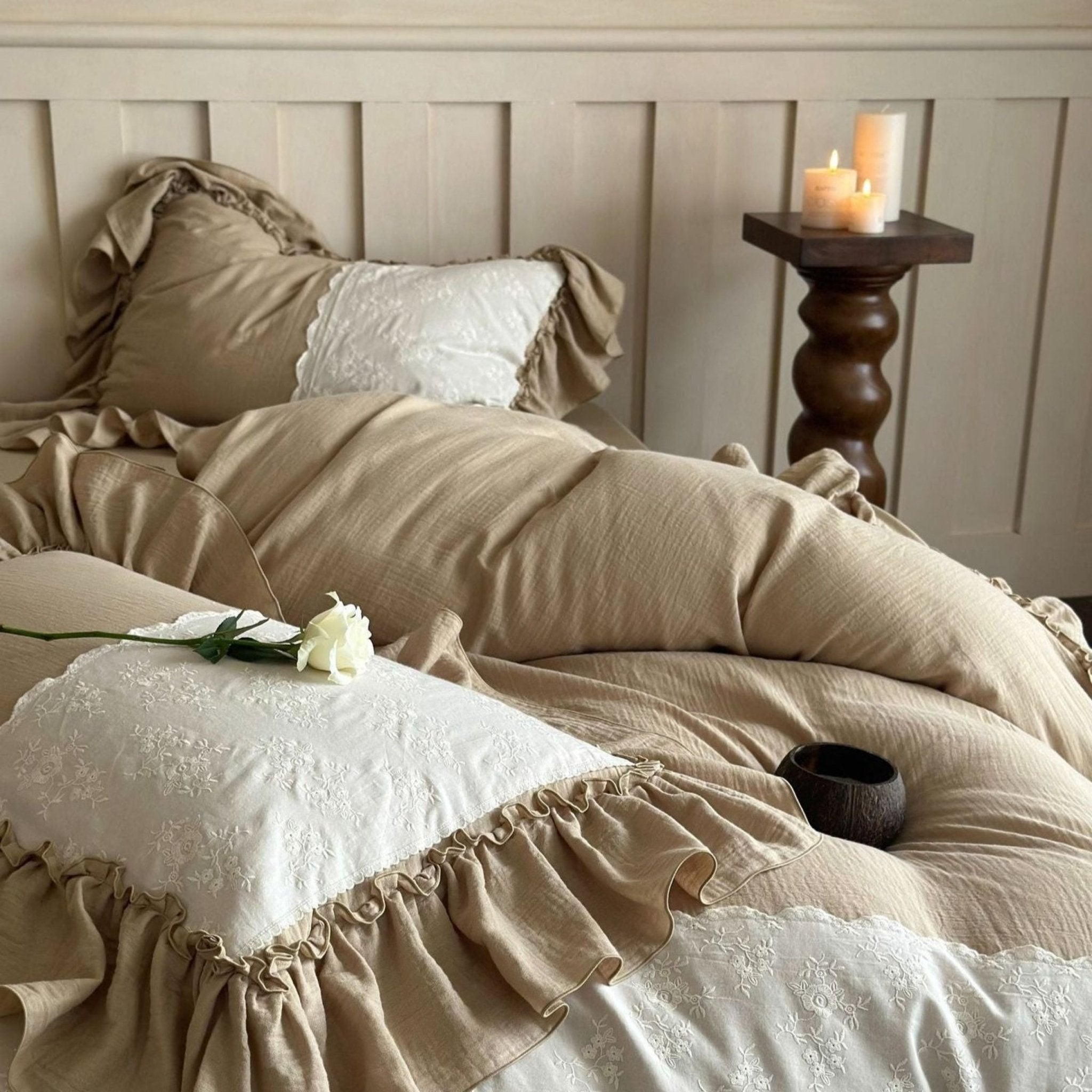 Wisteria Ruffled Double Gauze Bedding Set - Oat Khaki