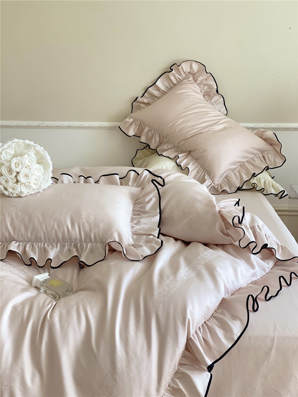 Chantelle Ruffle Jacquard Satin Bedding Set - room scene