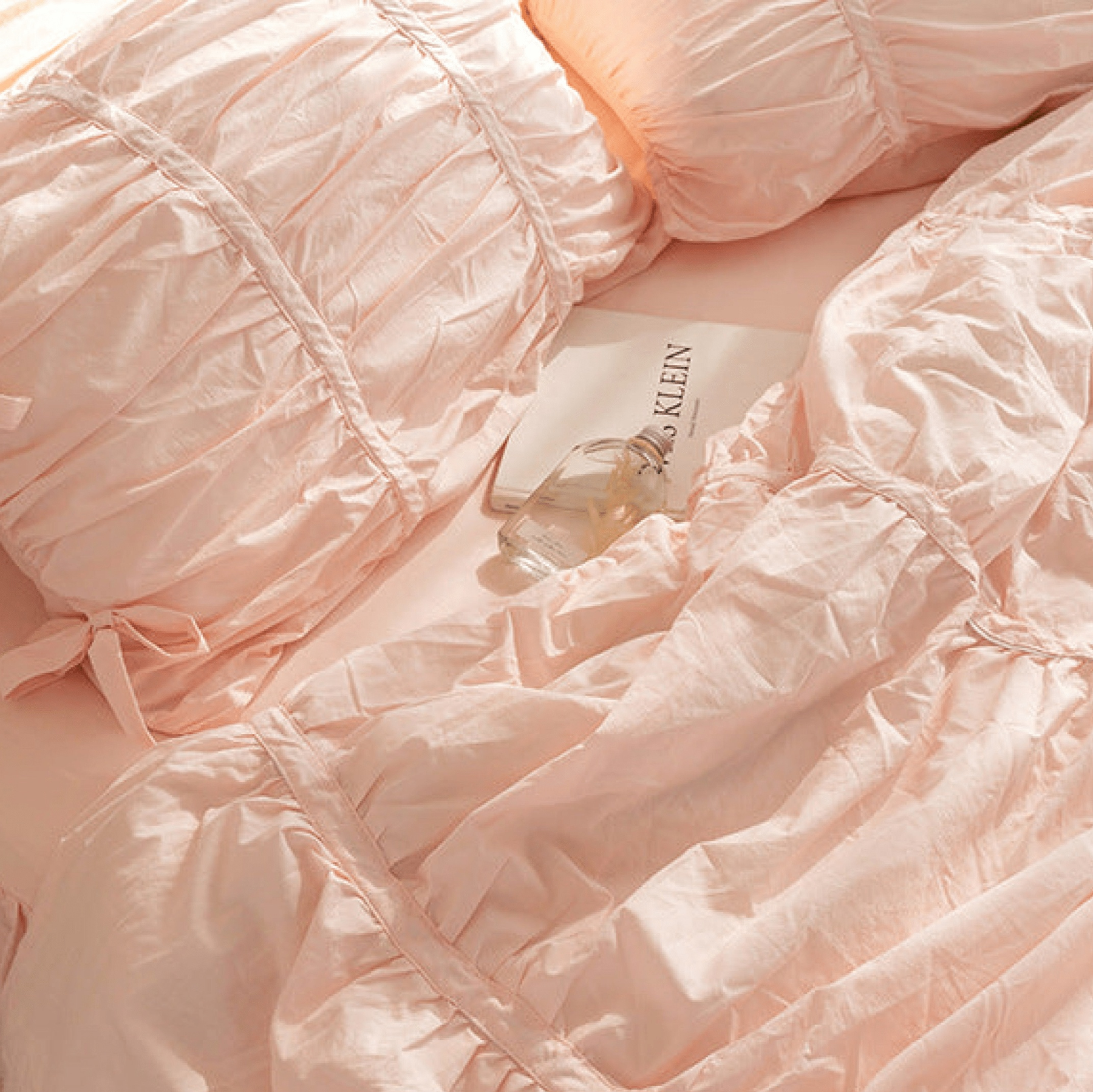 Larkspur Ruched Washed Cotton Bedding Set - room scene