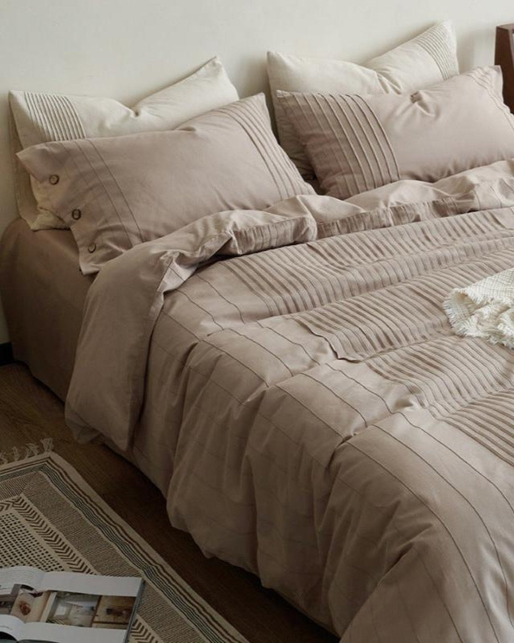 Prescott Pintuck Washed Cotton Bedding Set - room scene