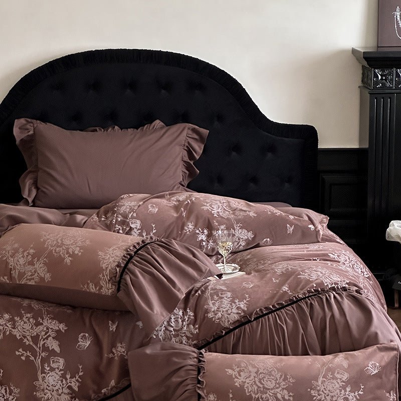 Verlaine Noir Jacquard Cotton Bedding Set - room scene