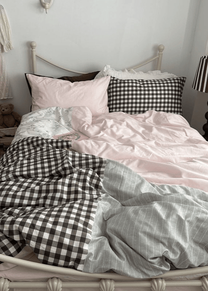 Perrine Gingham Washed Cotton Bedding Set - room scene
