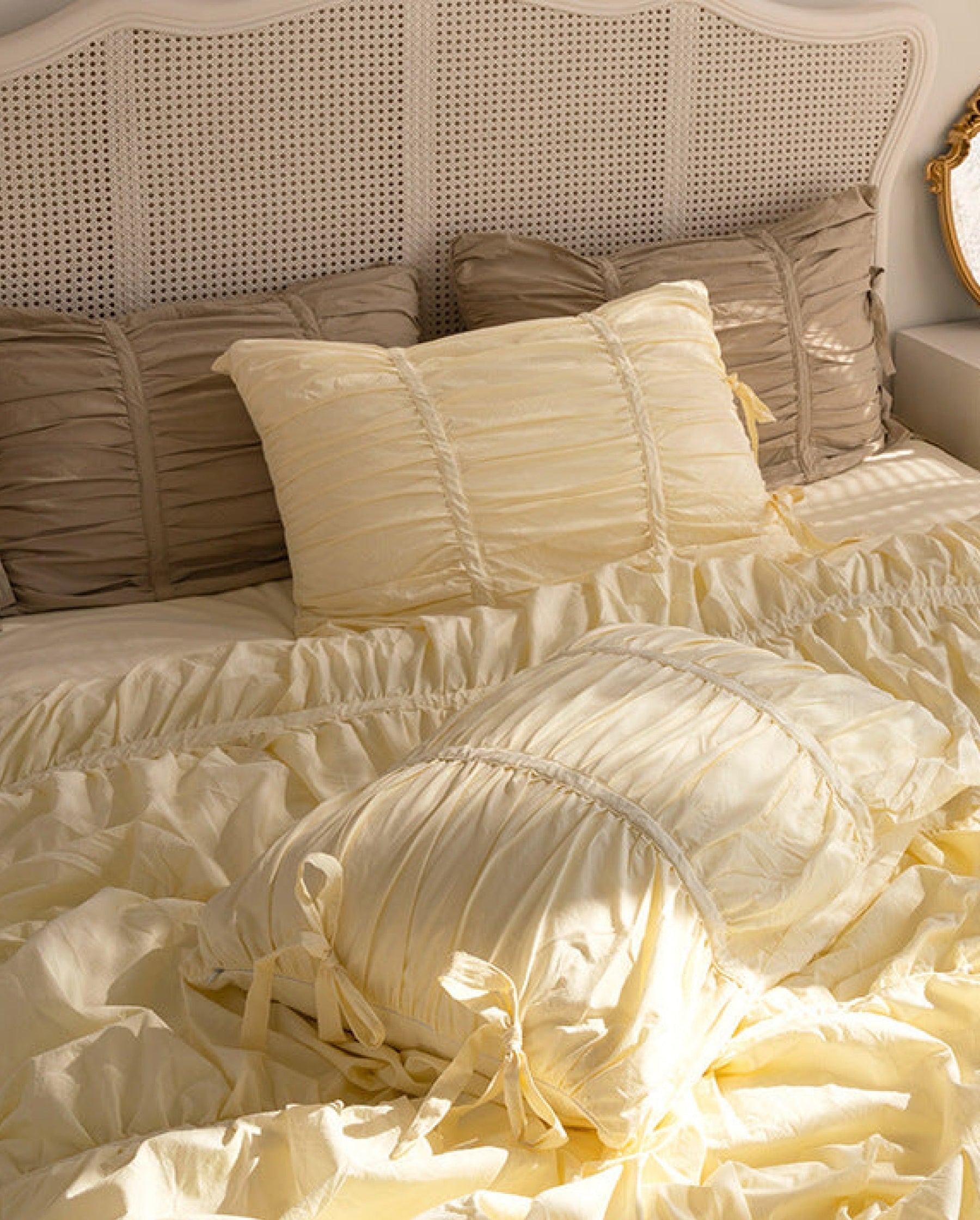 Larkspur Ruched Washed Cotton Bedding Set - room scene