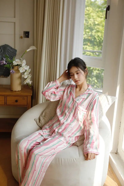 Pink heart stripe cotton sateen pajama set in a soft pastel style – RoomDen