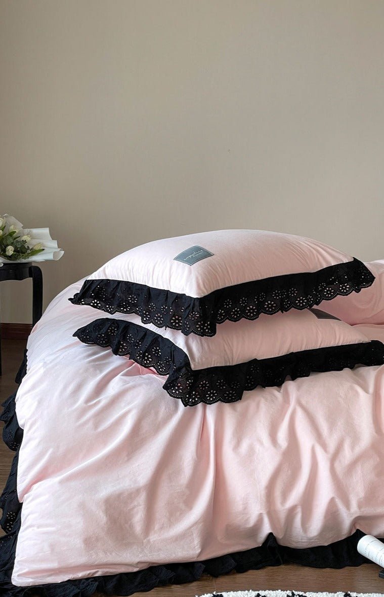 Yvelise Lace Trim Washed Cotton Bedding Set - room scene