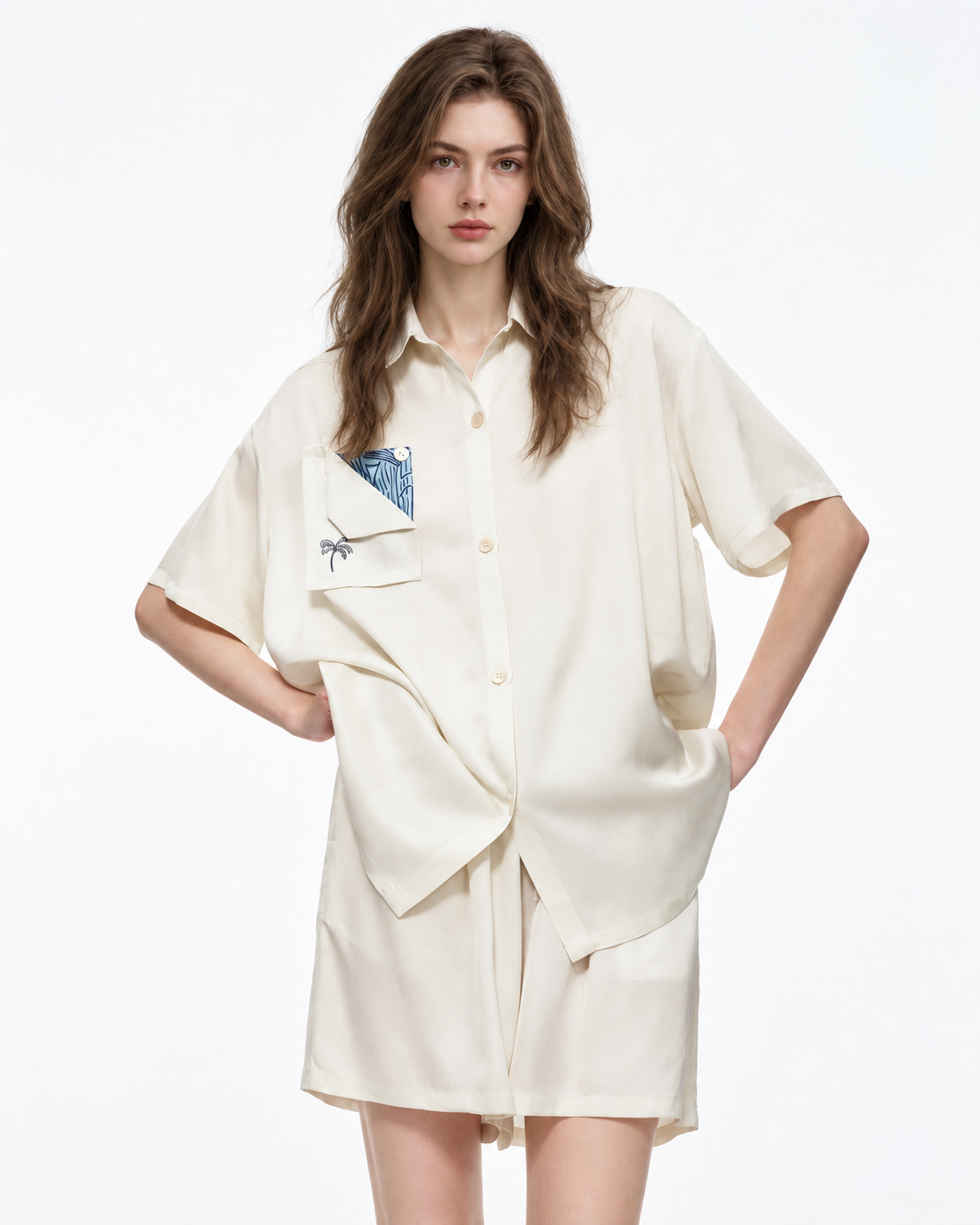 Inkshore Folded-Pocket Viscose Pajama Shorts Set – Cream hands-on-hips pocket view - Roomden