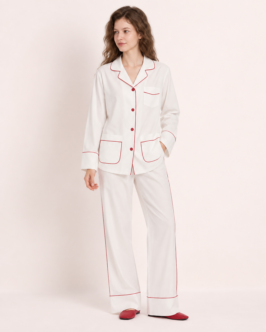 Linehaven contrast-piped pajama set in white, front view - Roomden