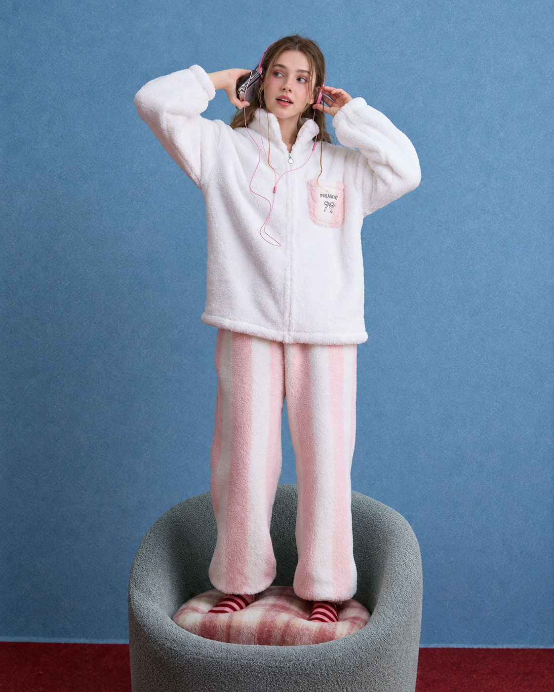 Bow Pocket Fleece Pajama Set – pink-and-white full-length view standing on an armchair - Roomden
