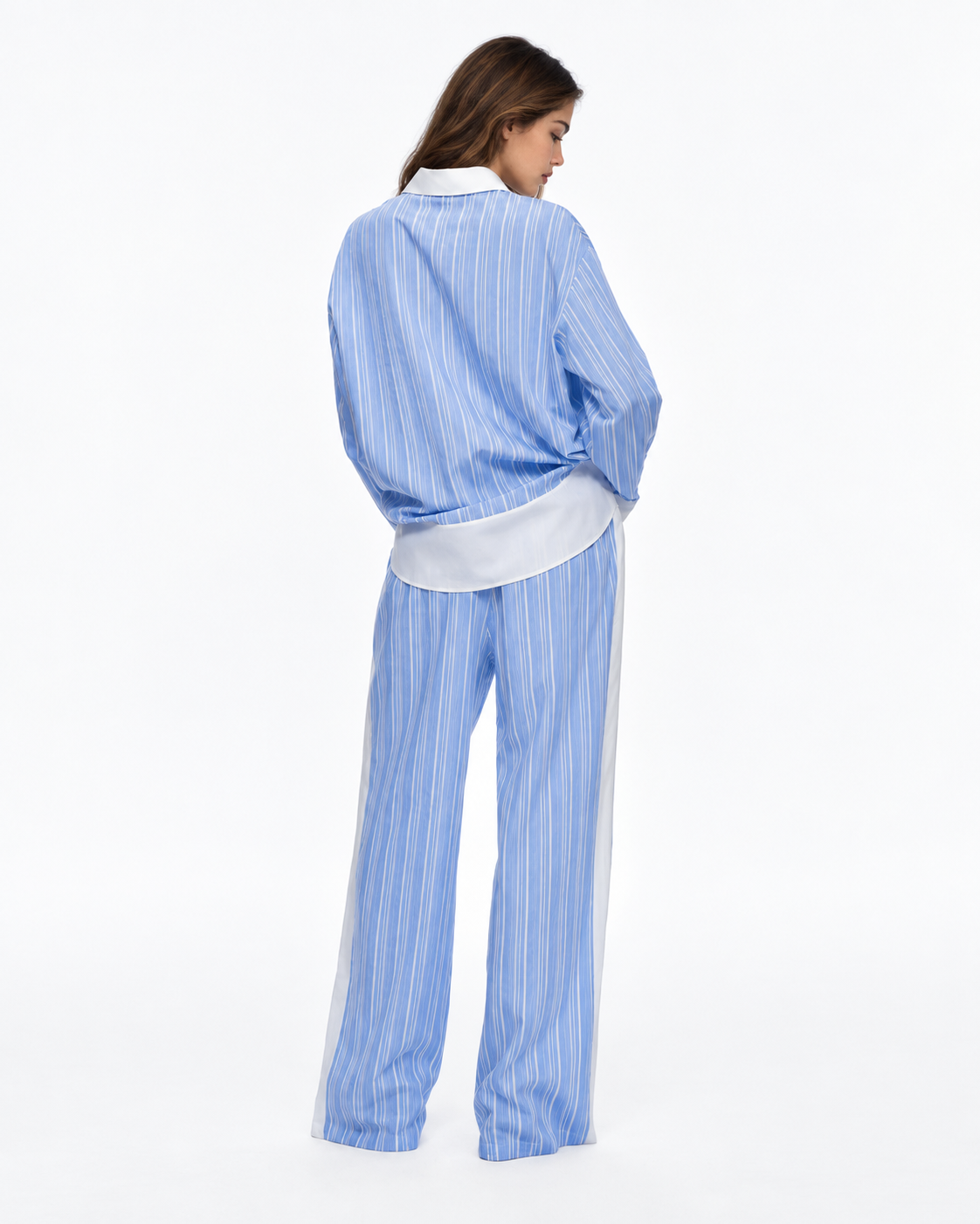 Ribbonhour Contrast-Trim Striped Viscose-Blend Pajama Set – blue outfit view - Roomden