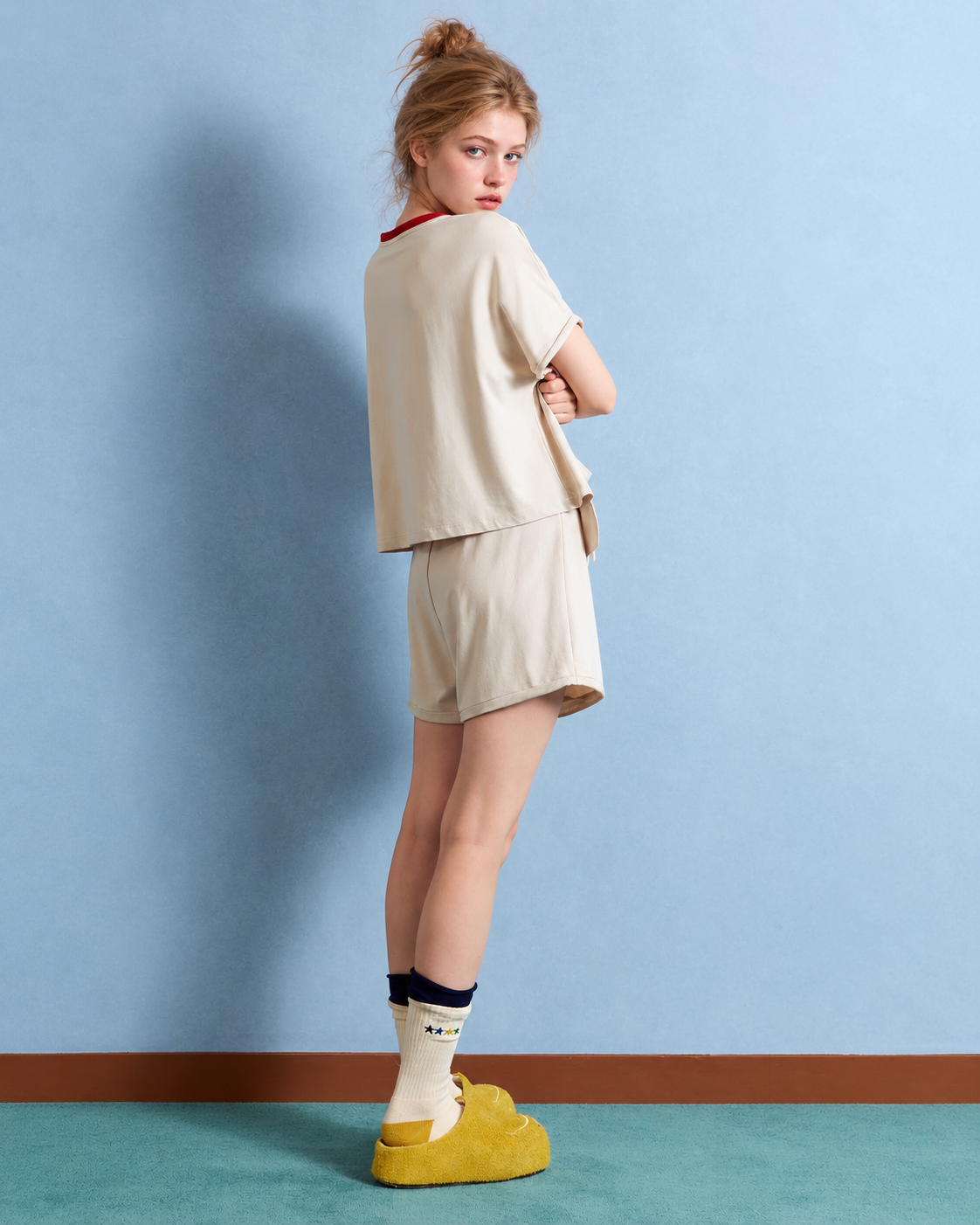 Cat Motif Cotton-Blend Short Pajama Set – grey-apricot back view with the model looking over her shoulder - Roomden