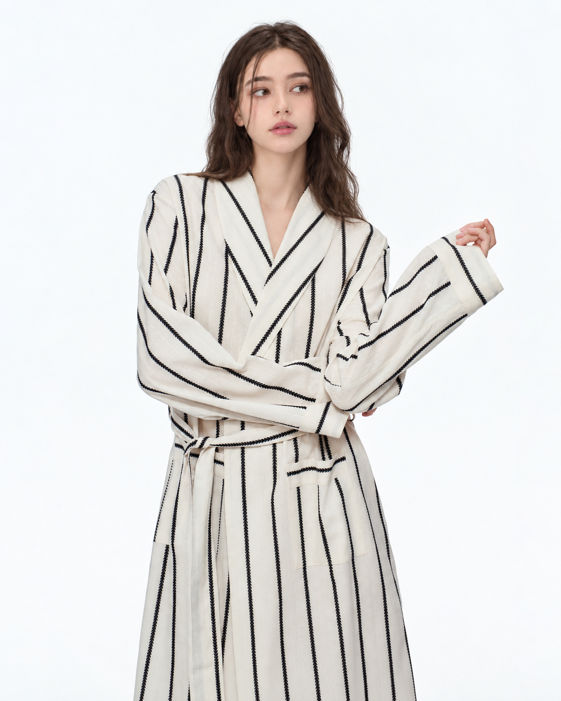 Slateway Fine-Stripe Cotton Wrap Robe – black studio 5 - Roomden