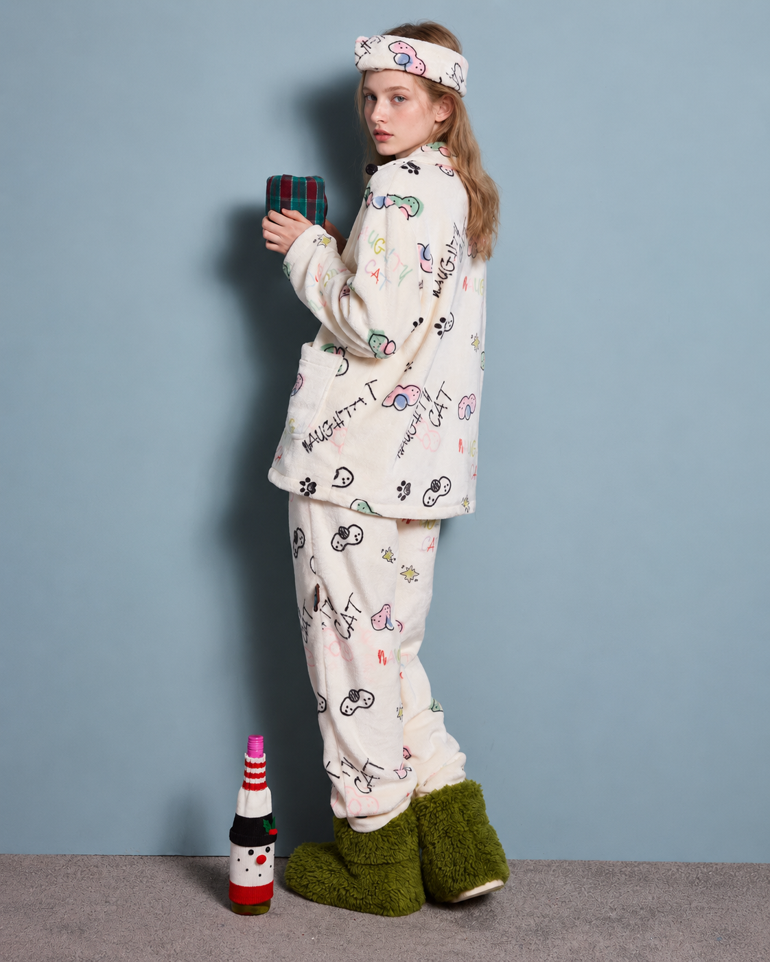 Doodlewhisk Cat Doodle Fleece Pajama Set – cream cat-print pajama set, full back and side view - Roomden