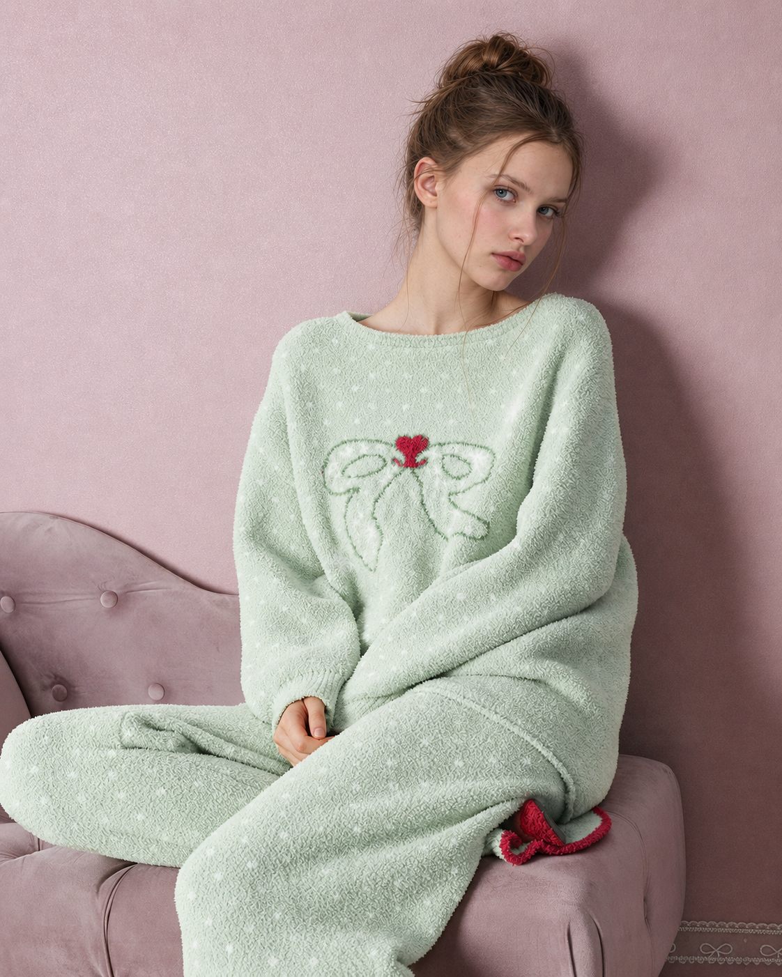 Bow and Heart Fleece Pajama Set – Apple green side-seated armchair view - Roomden