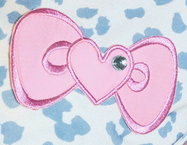 Leopard Bow Cotton-Blend Pajama Set – pink heart-and-bow applique and decorative stone - Roomden