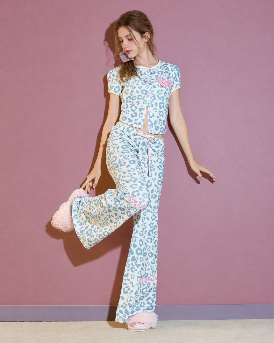 Leopard Bow Cotton-Blend Pajama Set – standing with one leg raised - Roomden