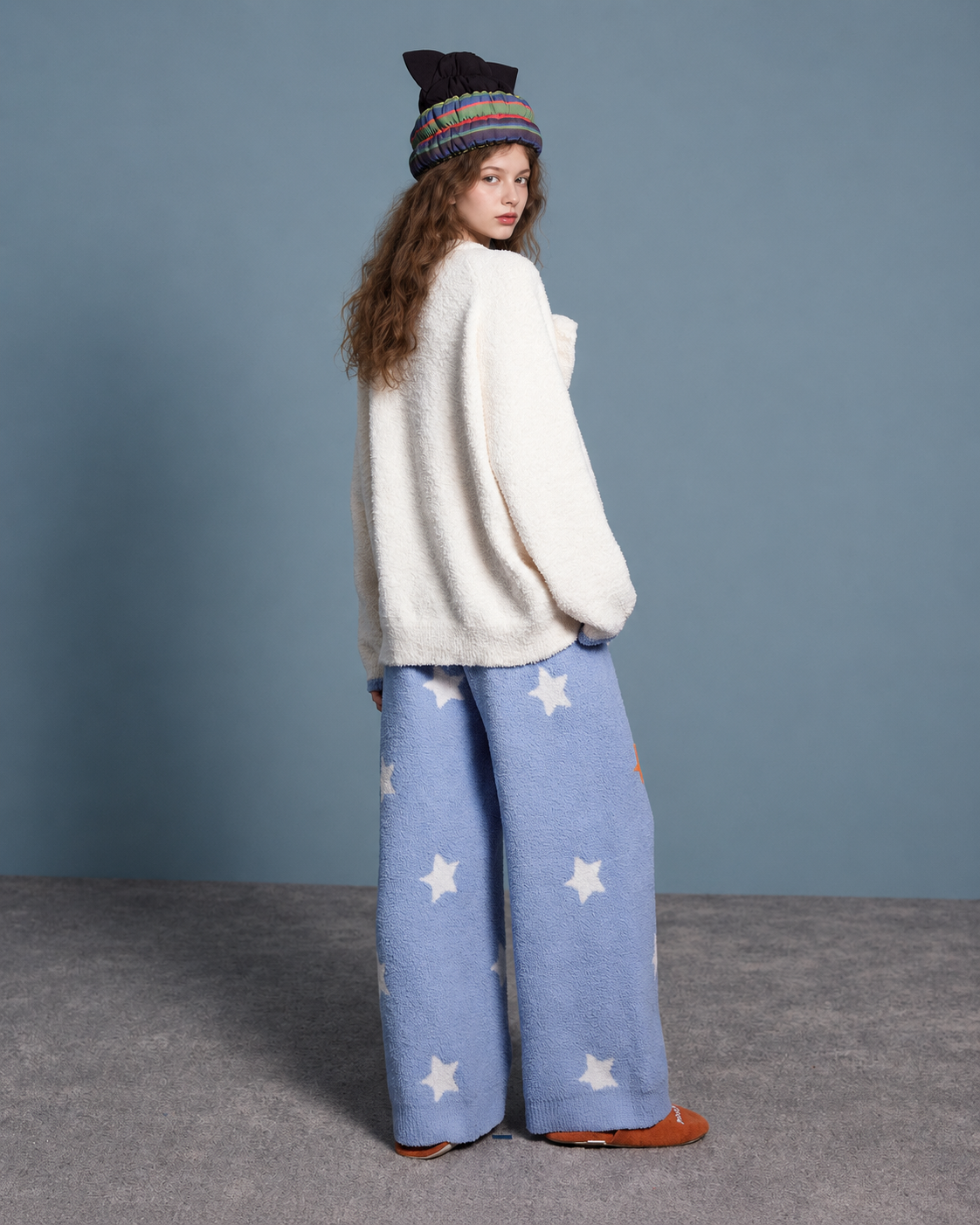 Cat & Star Plush Pajama Set – rear view of the ivory top and full-length blue trousers - Roomden