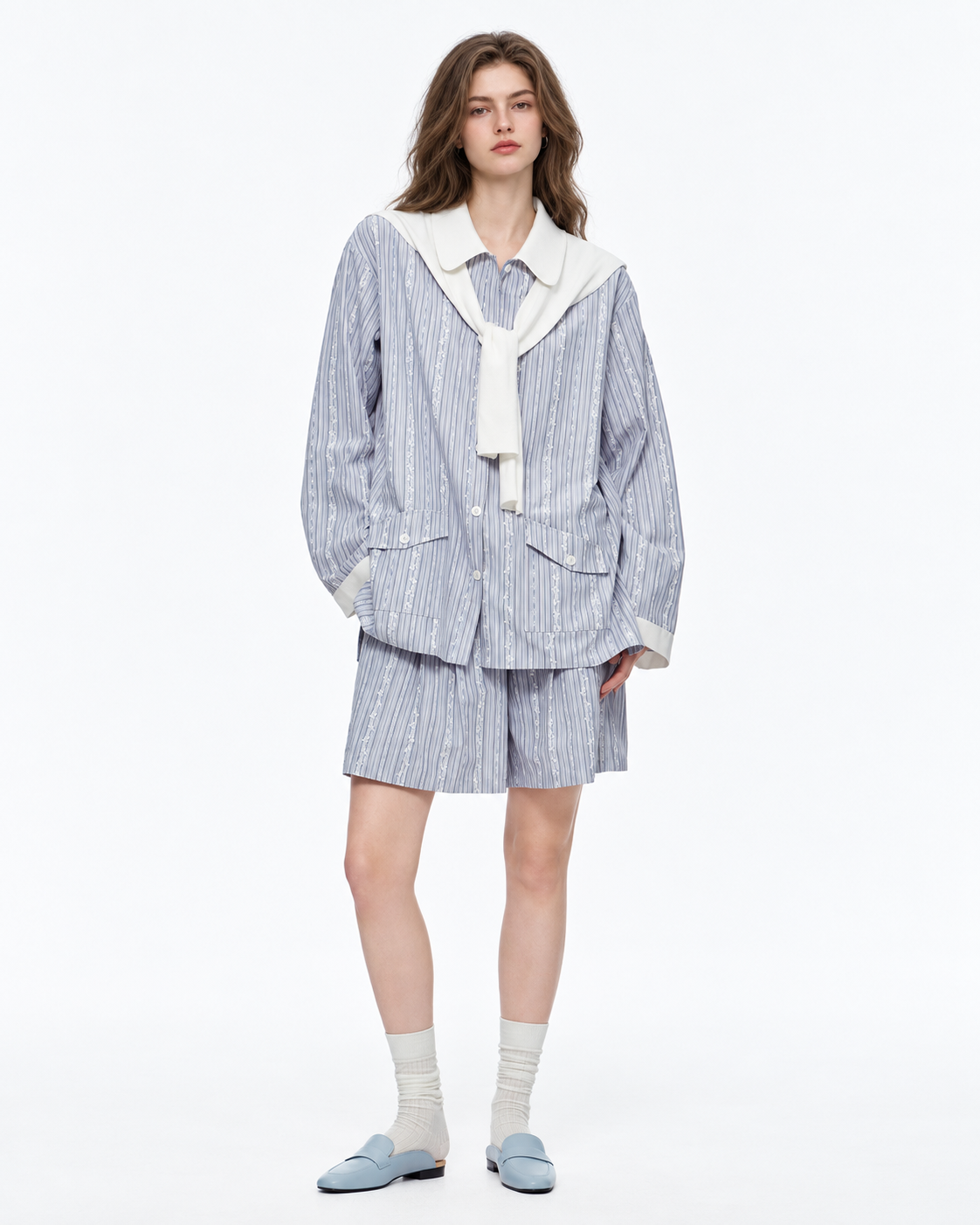 Ribbonhour White-Collar Striped Cotton-Blend Pajama Shorts Set – blue on-model view - Roomden
