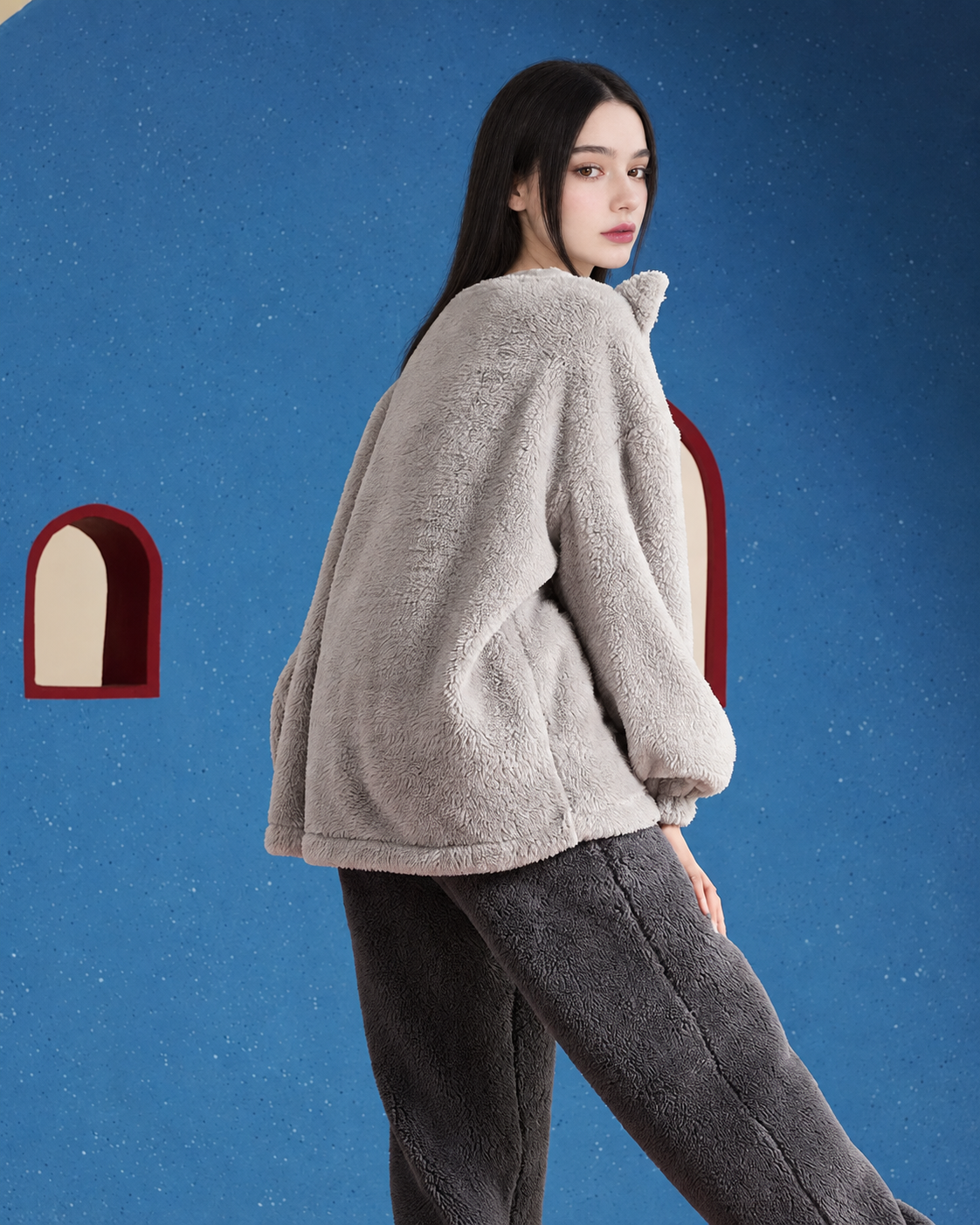 Cat-Ear Fleece Pajama Set – rear view of the gray pullover and charcoal pants - Roomden