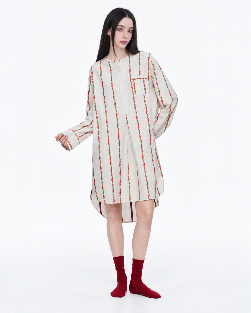 Roseledger cotton nightgown – Cream Rose Stripe, front view in the studio - Roomden