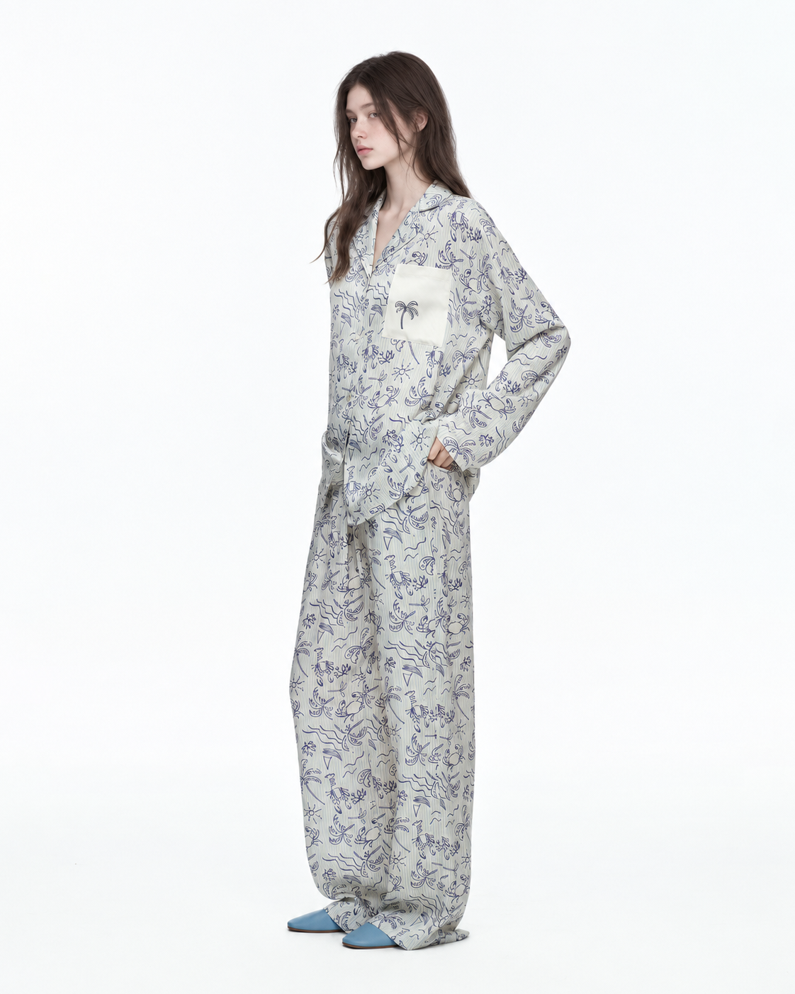 Inkshore coastal-print viscose long pajama set in Palm Line, side view - Roomden