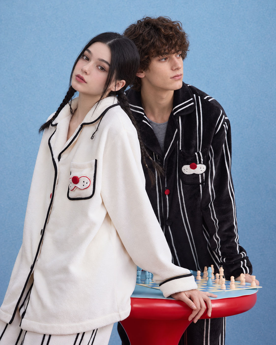 Cat Pocket Fleece Pajama Set – white set side view by the chess table - Roomden