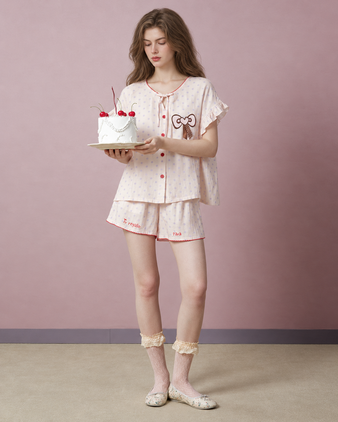 Front view of pearl pink bow pajama top and embroidered shorts - Roomden