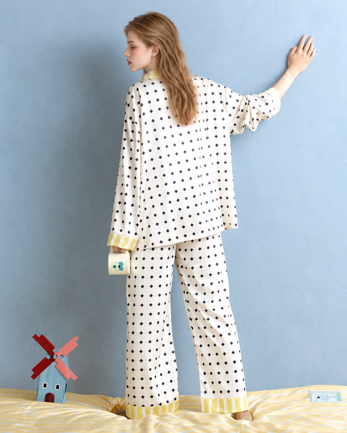 Lemonpause blue cat long-sleeve pajama set – full back view and long pants - Roomden