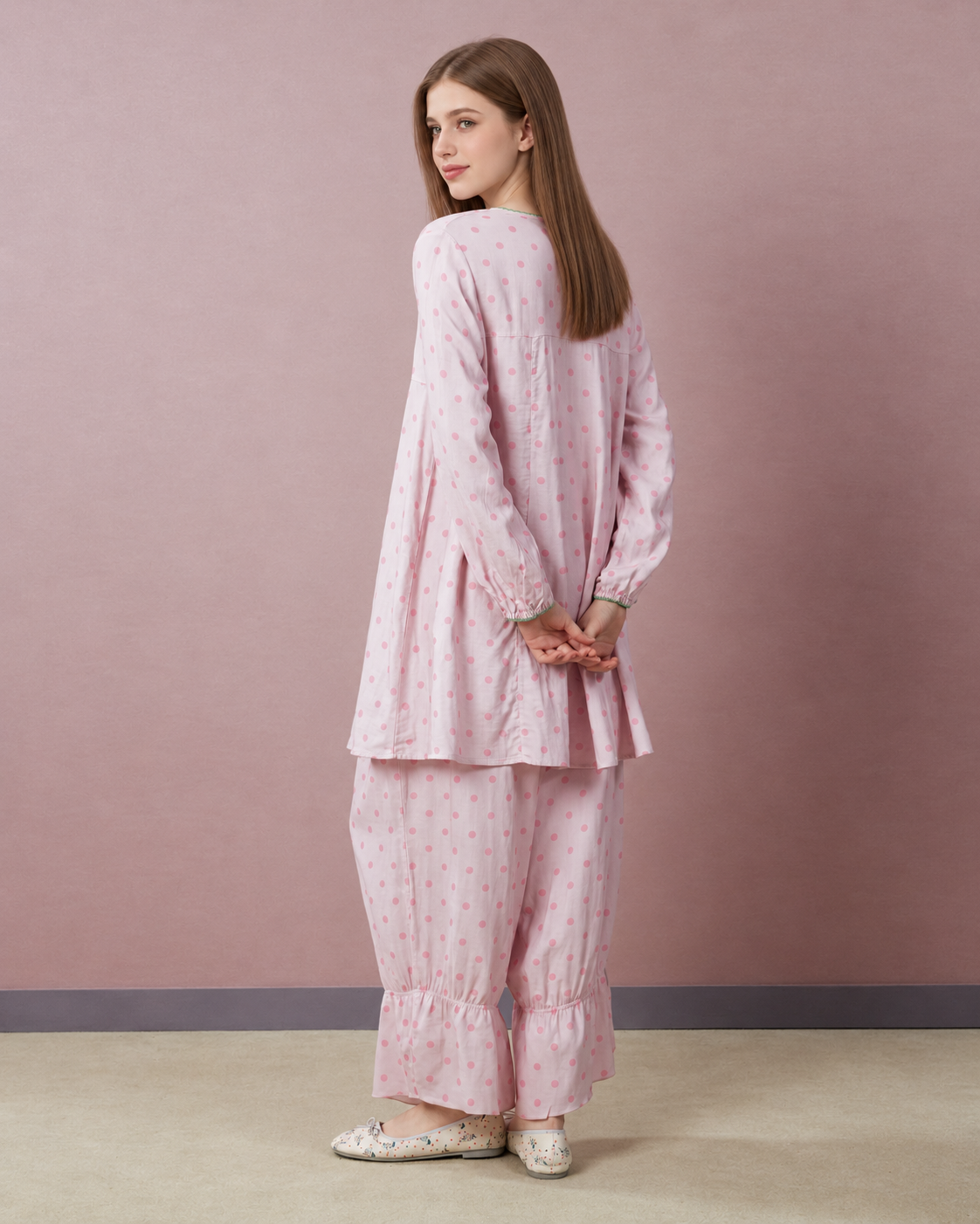 Polka Dot Bow Cotton Gauze Pajama Set – pink set, back view with frilled pant hems - Roomden