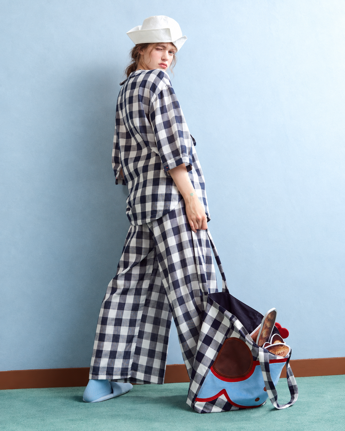 Cotton Double Gauze Pajama Set – navy checks, back view of the relaxed top and long pants - Roomden