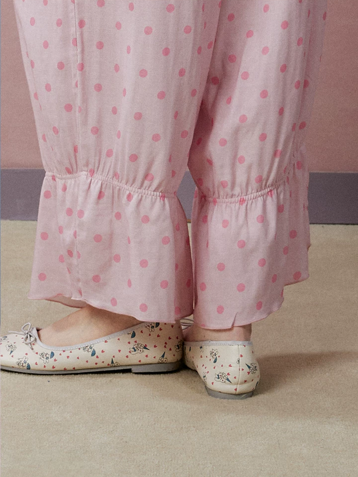Polka Dot Bow Cotton Gauze Pajama Set – polka-dot pants with gathered, frilled hems - Roomden