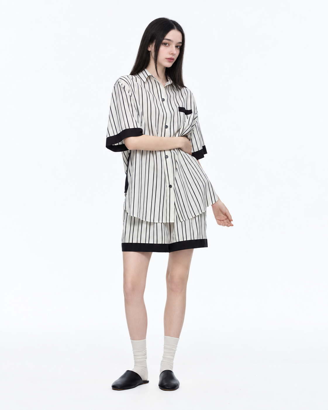 Contrast-Band Striped Viscose-Blend Pajama Shorts Set – black relaxed arm pose - Roomden