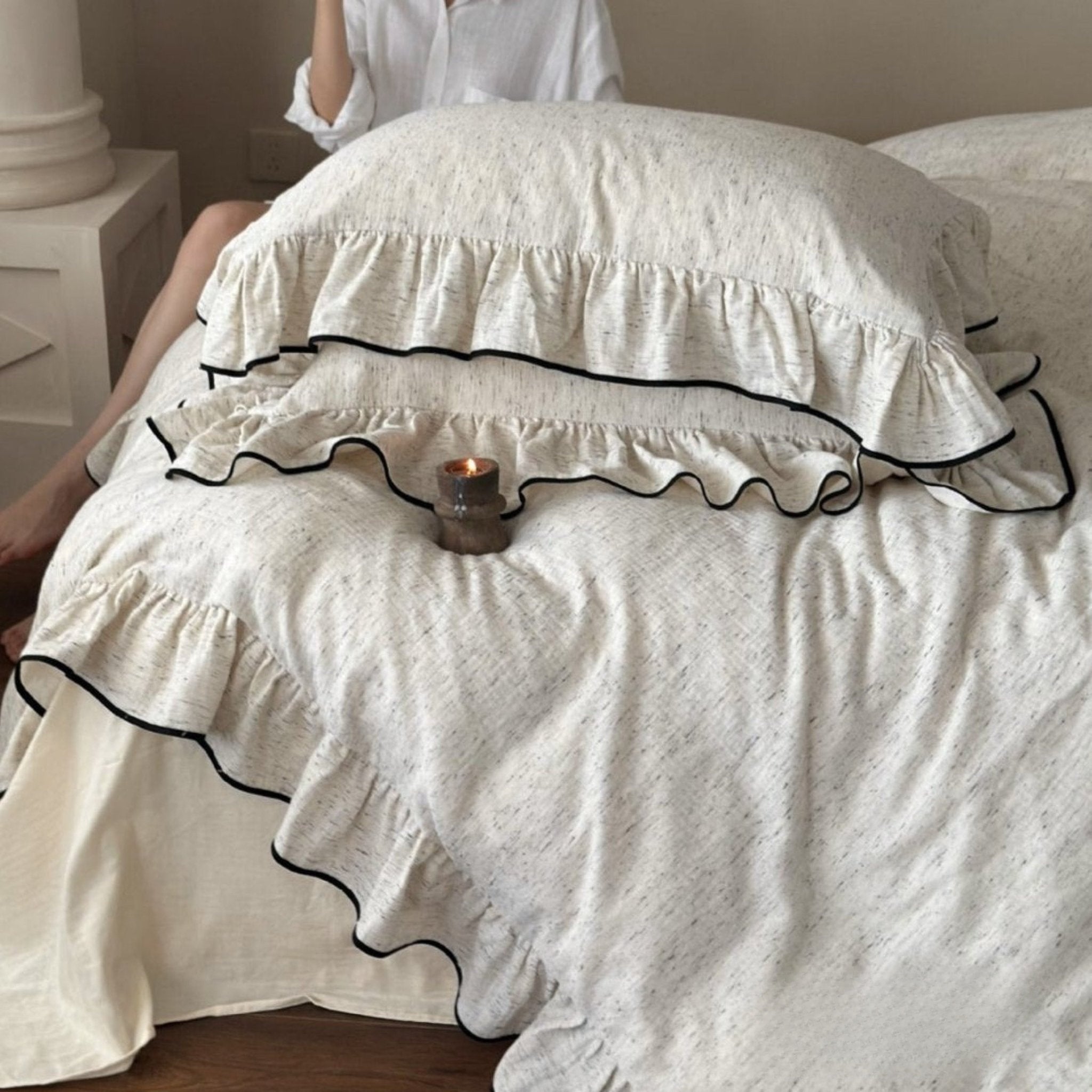 Fenridge Ruffled Double Gauze Bedding Set - room scene