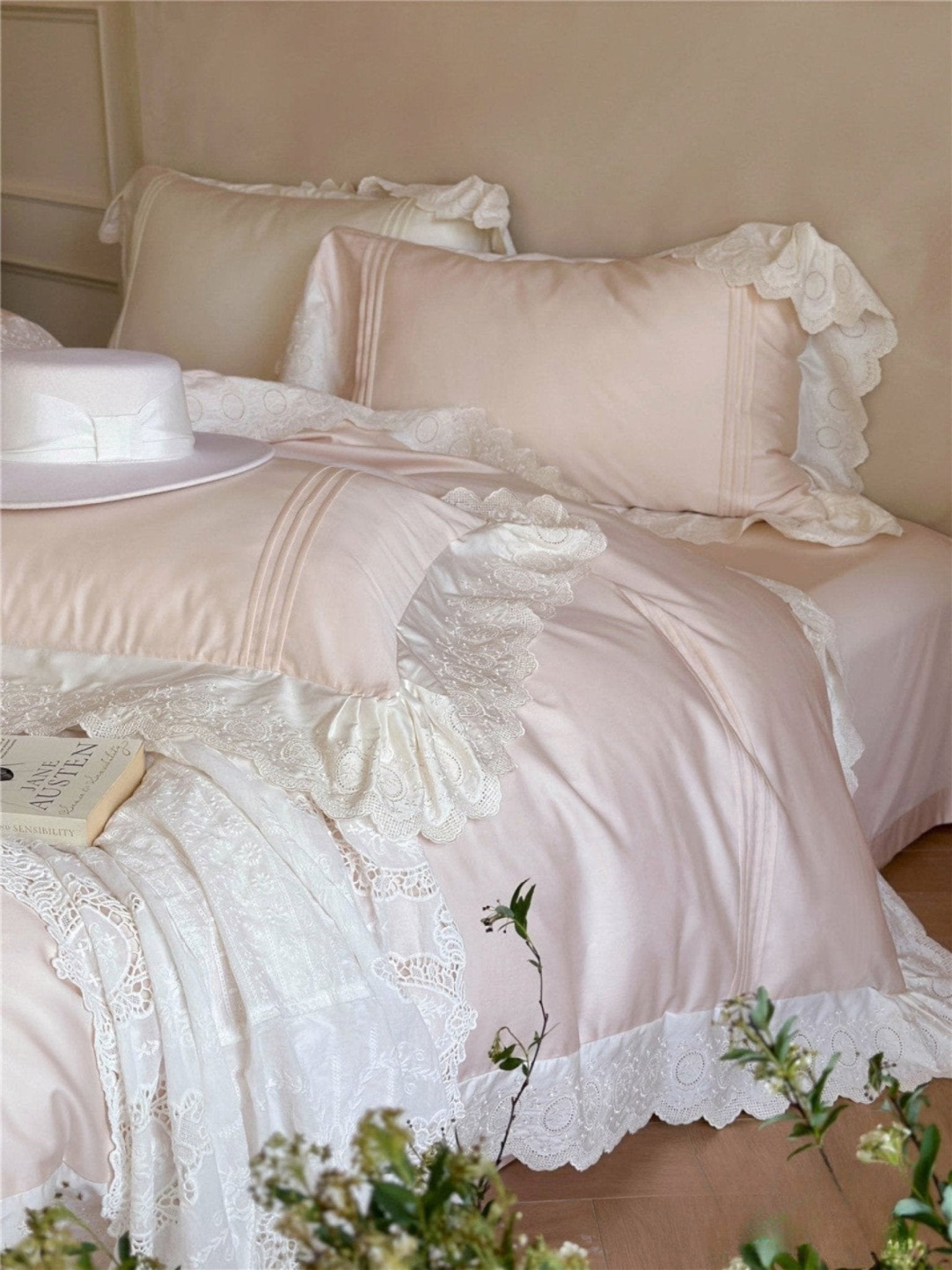 Fernclaire Ruffled Cooling Tencel Bedding Set - room scene