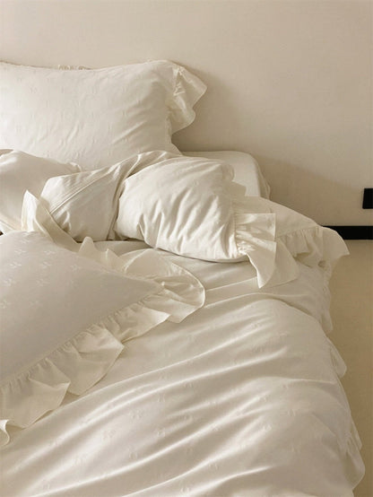 Fenella Ruffle Washed Cotton Bedding Set - room scene